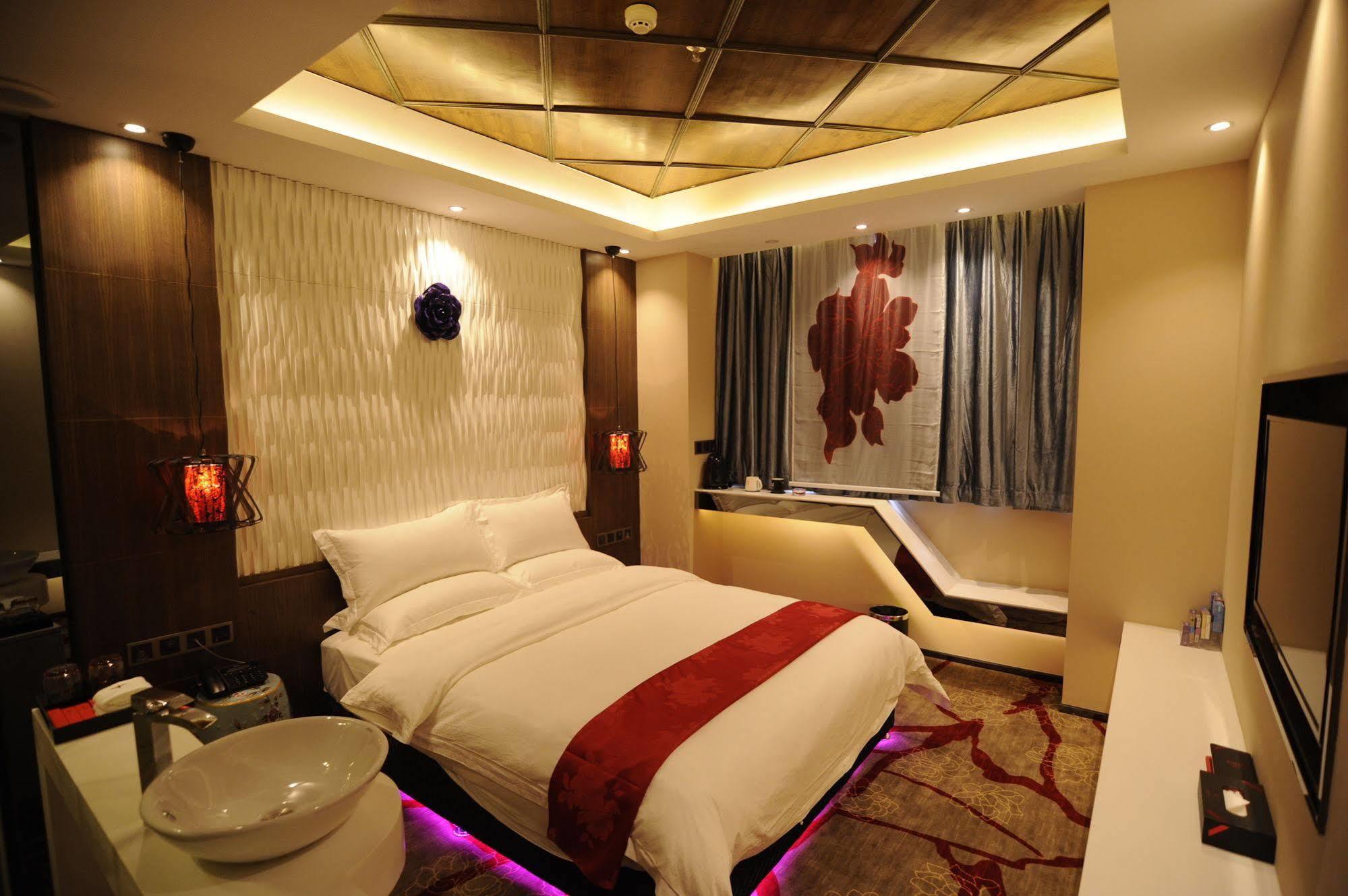 Secret Garden Hotel Guangzhou Bagian luar foto