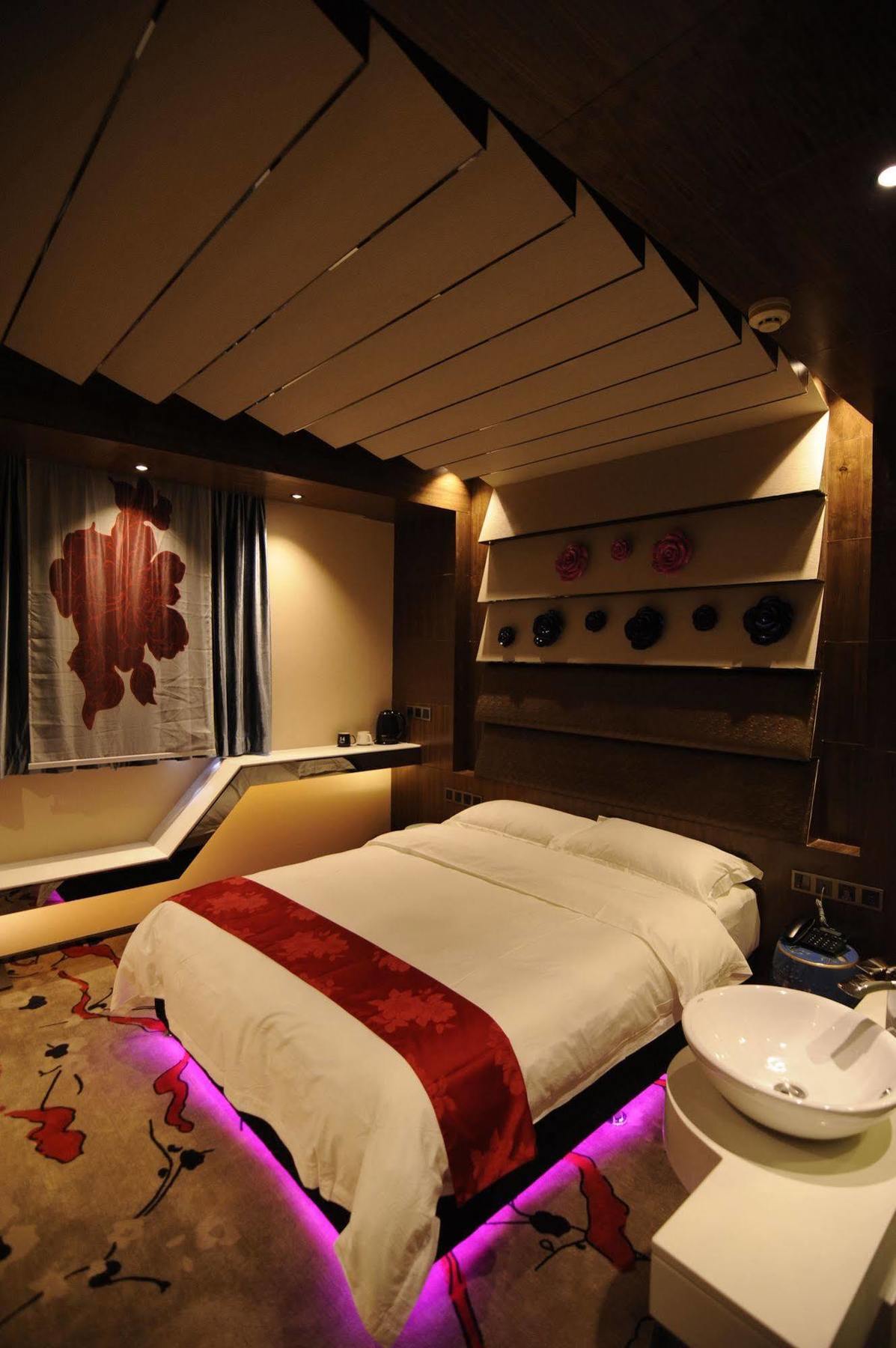 Secret Garden Hotel Guangzhou Bagian luar foto